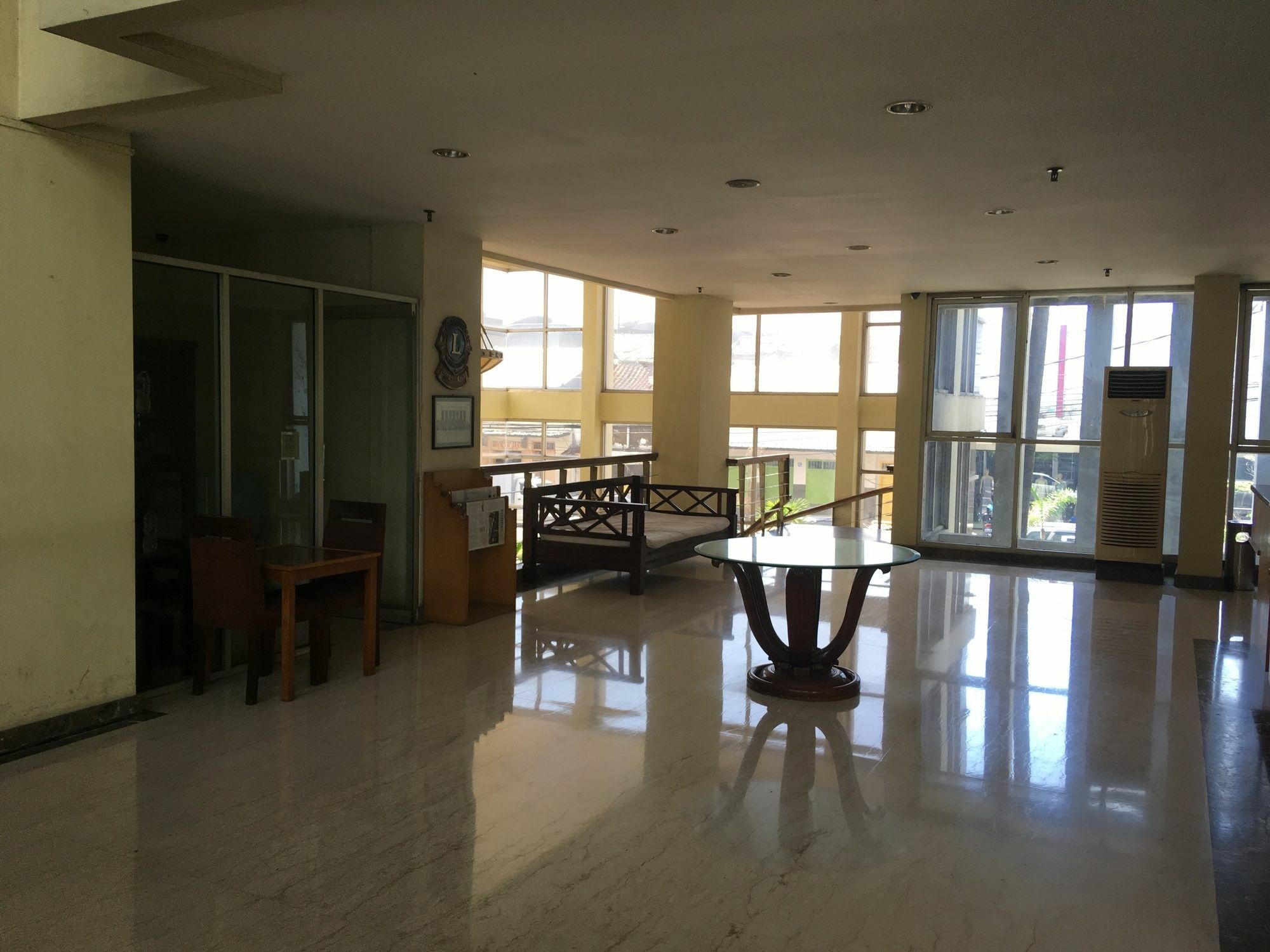 Perdana Wisata 3*